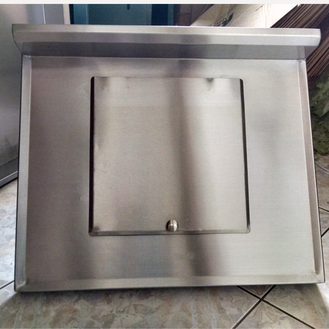 Expurgo Aço Inox 304 Com Tampa 50x50cmx30cm e Saída 75mm ou 100mm – Vetinox